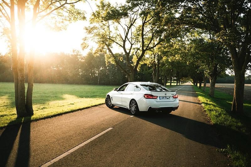 Gebraucht BMW 440 M Sport 326 PS (239 kW) 2019 Weiß Coupé