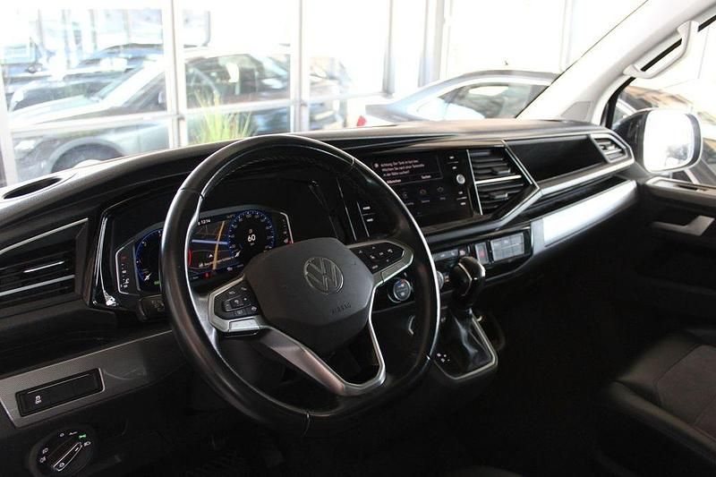 Usado VW Multivan 204 HP (150 kW) 2021 Preto Monovolume