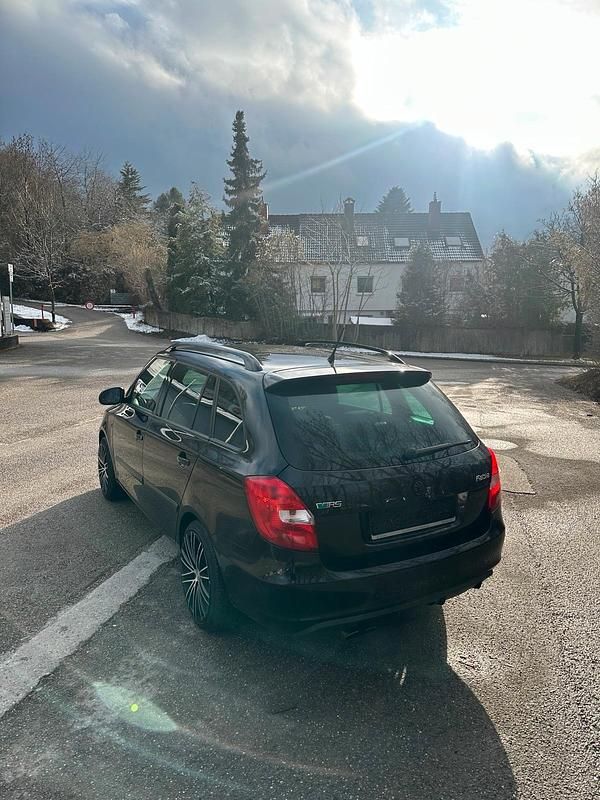 Gebraucht Skoda Fabia 180 PS (132 kW) 2011 Schwarz Kombi