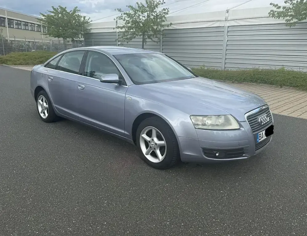Gebraucht Audi A6 Comfort 177 PS (130 kW) 2004 Blau Limousine