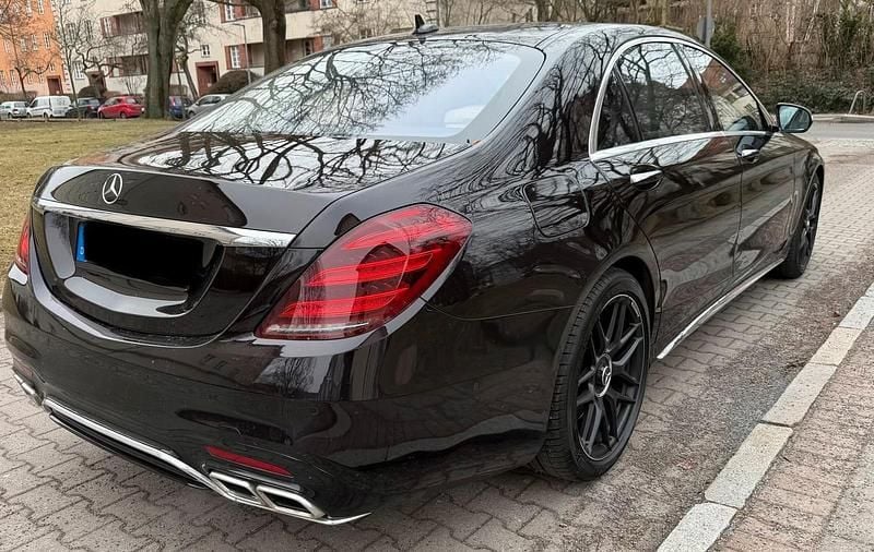 Gebraucht Mercedes S560 AMG 469 PS (344 kW) 2019 Schwarz Limousine
