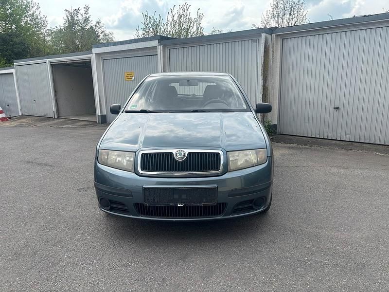 Gebraucht Skoda Fabia 55 PS (40 kW) 2006 Grau Limousine