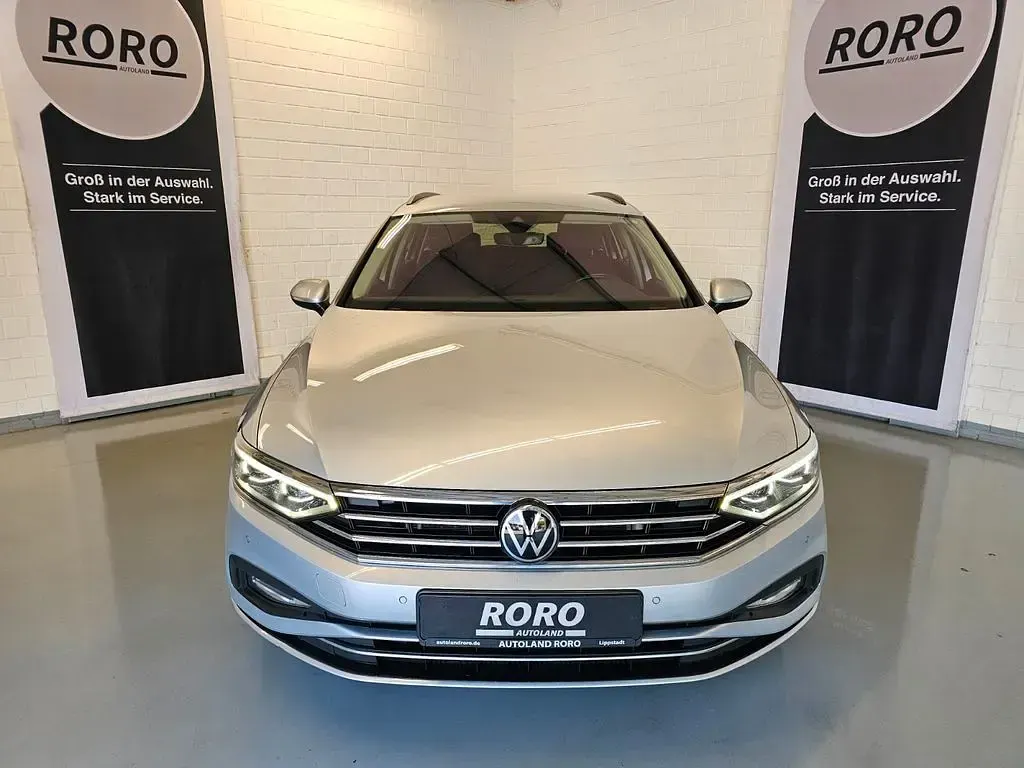 Gebraucht VW Passat Business+ 150 PS (110 kW) 2022 Gelb Kombi