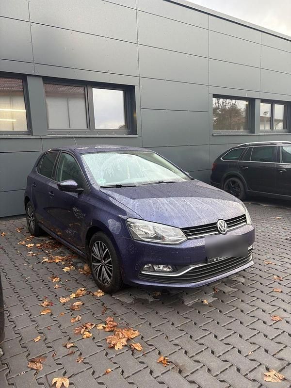 Blau Gebraucht 2016 VW Polo Allstar Kleinwagen | 7.400 € (Guter Preis) - Bild 1/4