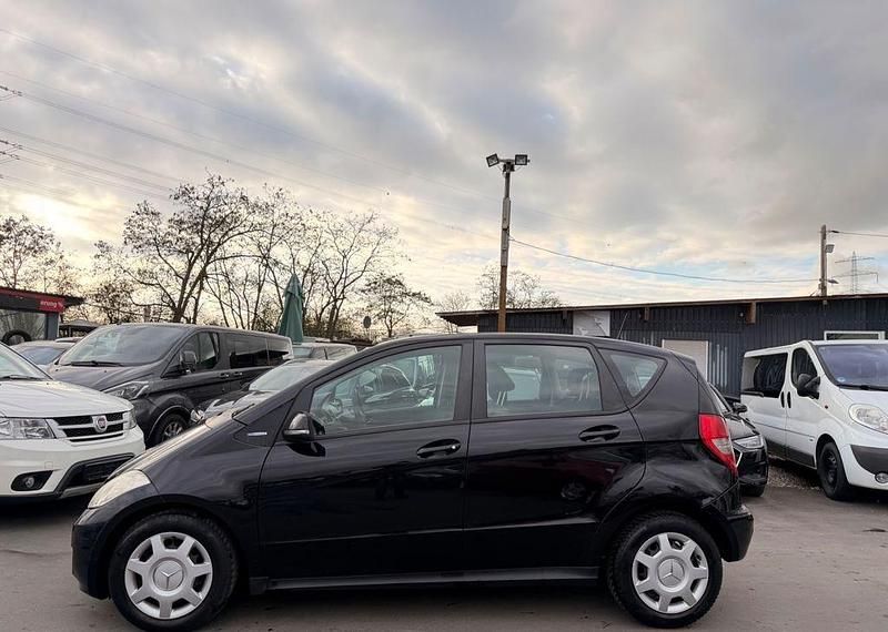 Gebraucht Mercedes A160 95 PS (69 kW) 2009 Schwarz Limousine