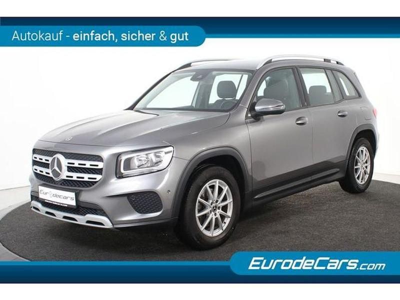 Gebraucht Mercedes GLB200 163 PS (119 kW) 2021 Grau (metallic) SUV