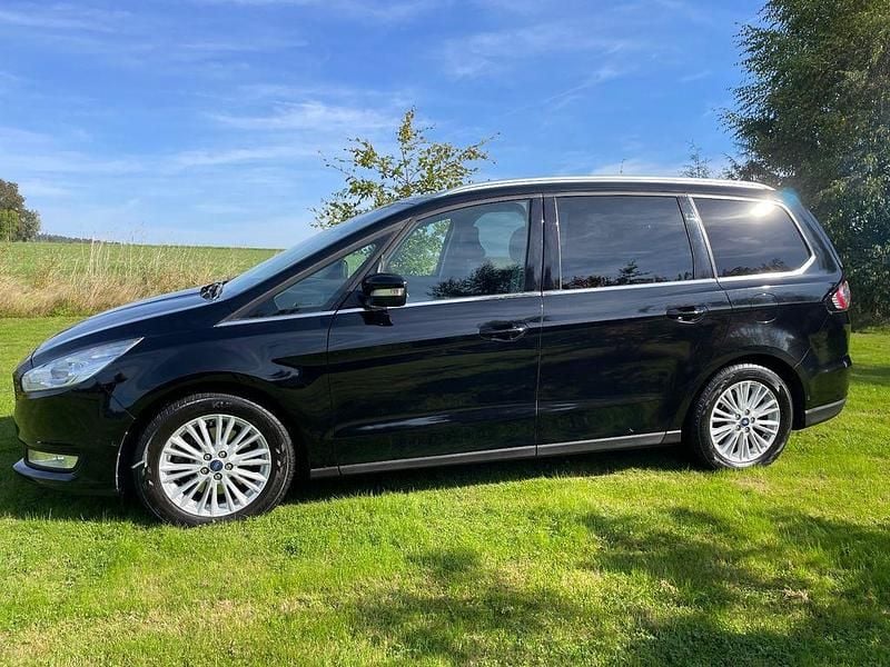 Schwarz Gebraucht 2016 Ford Galaxy Titanium Van / Kleinbus | 14.600 € (Guter Preis) - Bild 1/4