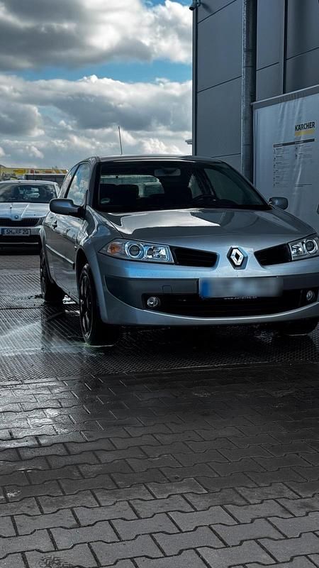 Gebraucht 2006 Renault Mégane II Kleinwagen | 1.499 € (Guter Preis) - Bild 1/4