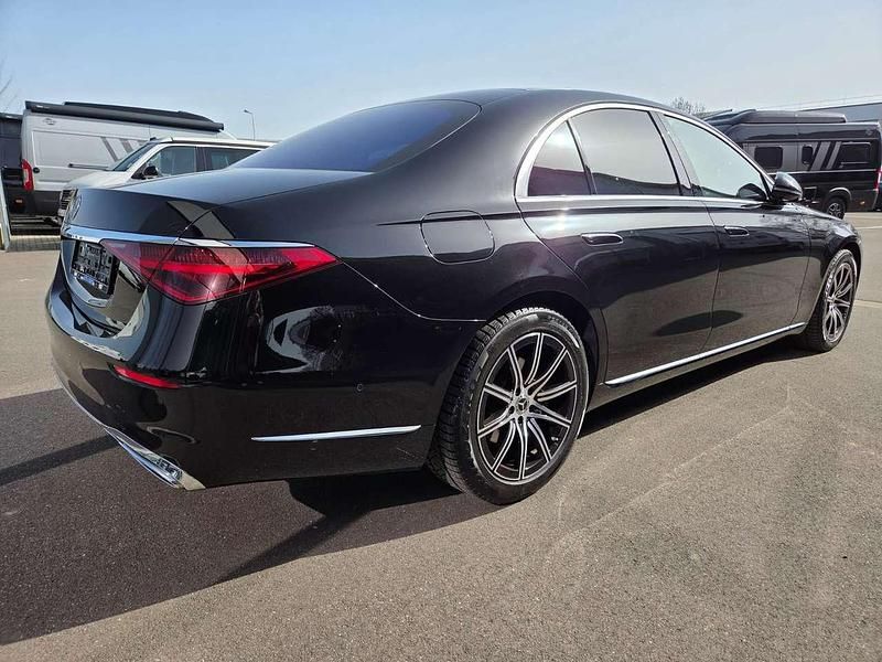 Gebraucht Mercedes S350 313 PS (230 kW) 2024 Schwarz Limousine
