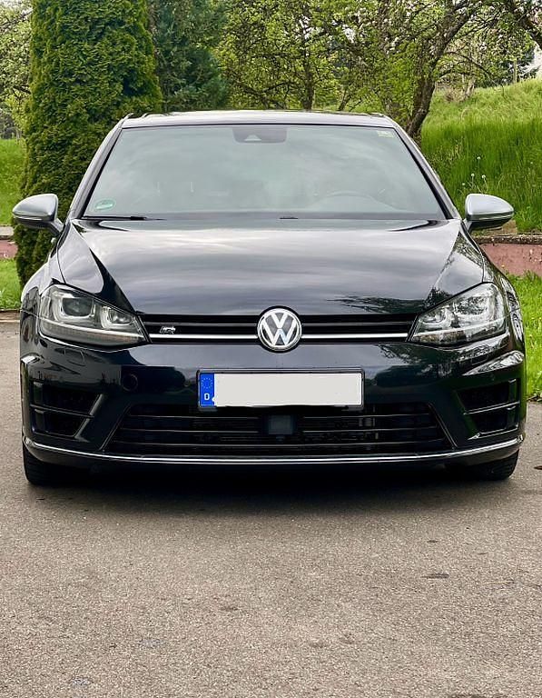Schwarz Gebraucht 2017 VW Golf VII R Limousine | 20.300 € (Guter Preis) - Bild 1/4