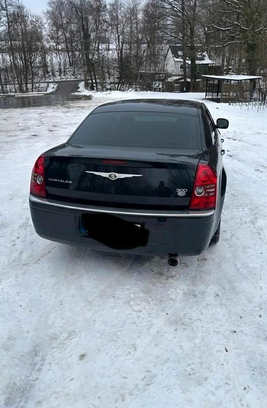 Gebraucht Chrysler 300C 193 PS (141 kW) 2010 Schwarz Limousine