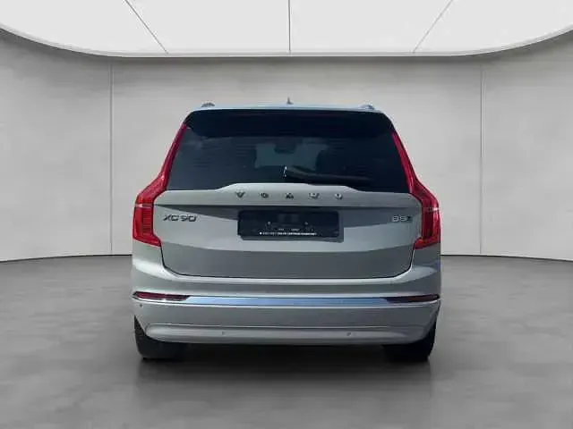 Gebraucht Volvo XC90 Plus 250 PS (183 kW) 2024 Grau SUV