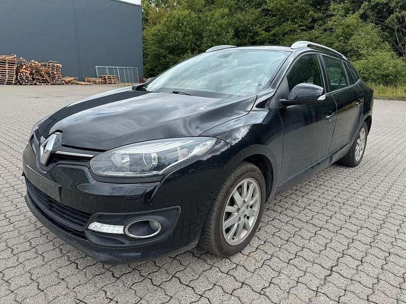 Schwarz Gebraucht 2014 Renault Mégane III Limousine | 4.000 € (Guter Preis) - Bild 1/4
