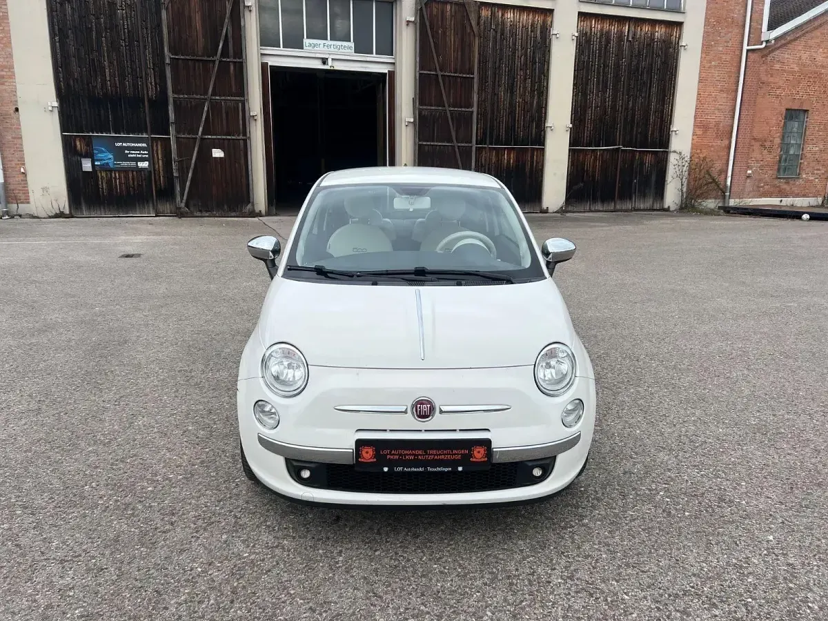 Gebraucht Fiat 500 Pop Star 69 PS (50 kW) 2014 Weiß Kleinwagen