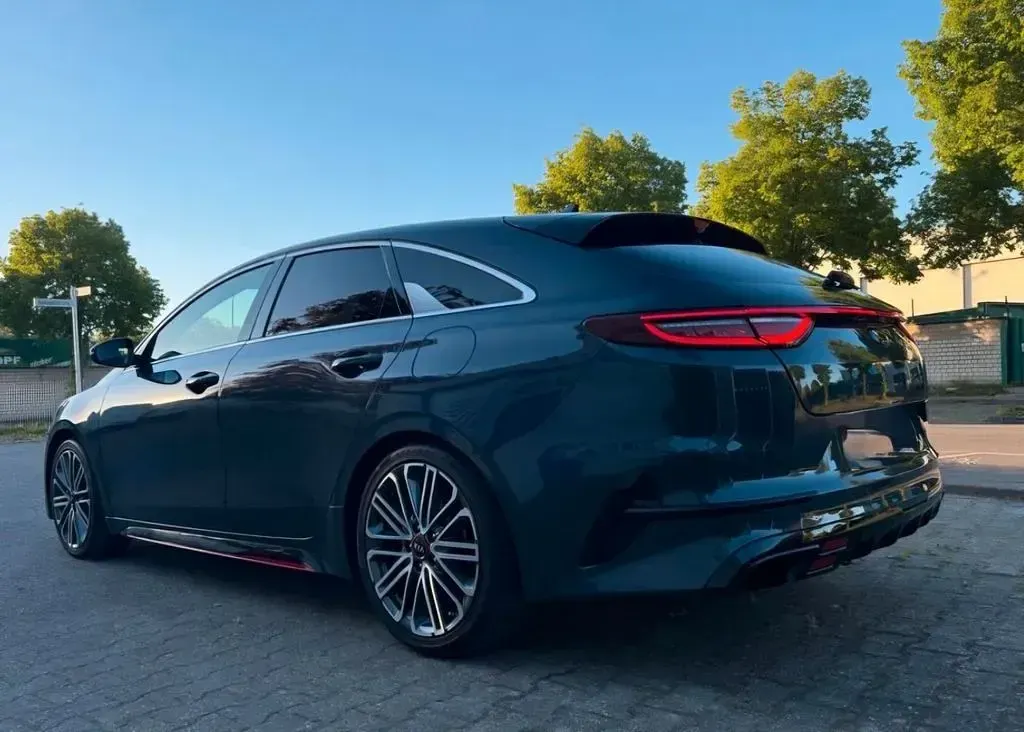 Gebraucht Kia ProCeed GT GT 204 PS (150 kW) 2019 Grau Kleinwagen