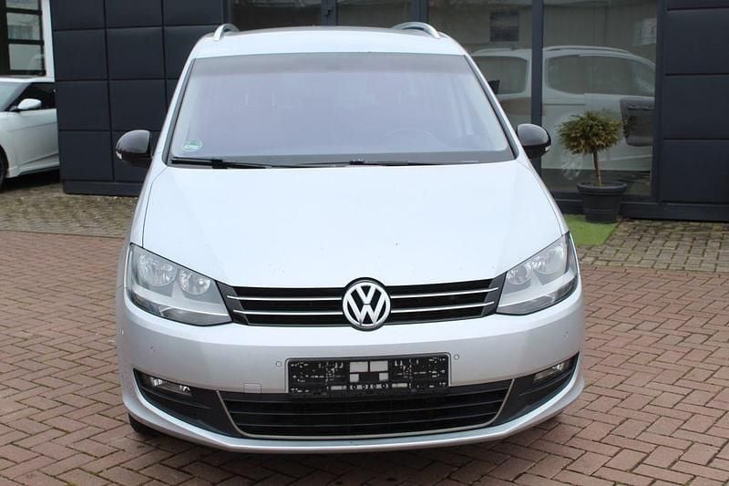 Gebraucht VW Sharan Style 140 PS (102 kW) 2011 Silber Van / Kleinbus