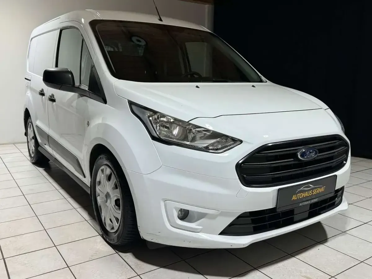 Używany Ford Transit Connect S 101 KM (74 kW) 2018 Biały Minivan