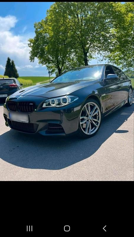 Grau Gebraucht 2013 BMW M550 Limousine | 16.000 € (Fairer Preis) - Bild 1/4