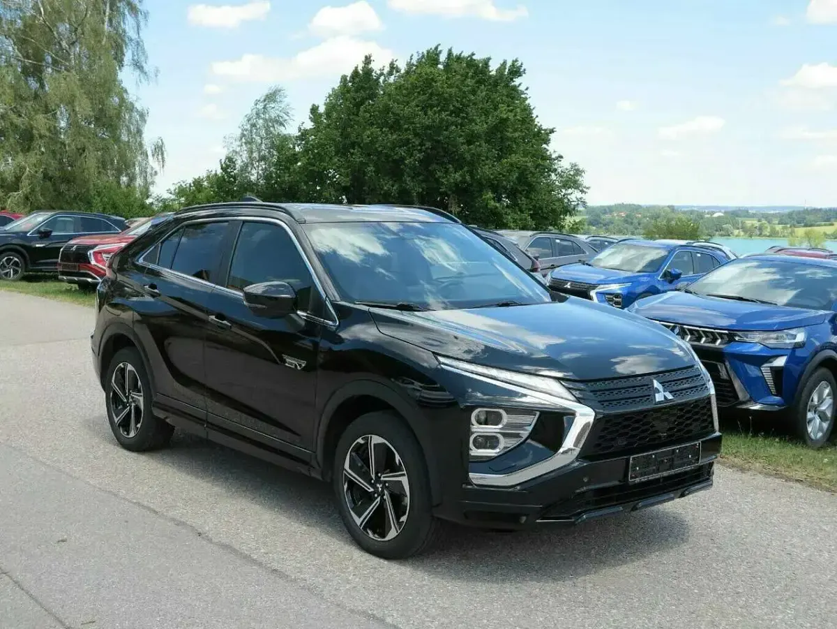 Gebraucht Mitsubishi Eclipse Cross Select 188 PS (138 kW) 2022 Schwarz SUV
