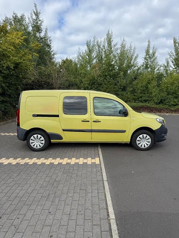 Grün Gebraucht 2014 Mercedes Citan 109 Kombi | 4.950 € (Guter Preis) - Bild 1/4