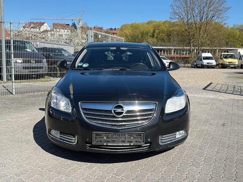 Gebraucht Opel Insignia Innovation 160 PS (117 kW) 2012 Schwarz Limousine