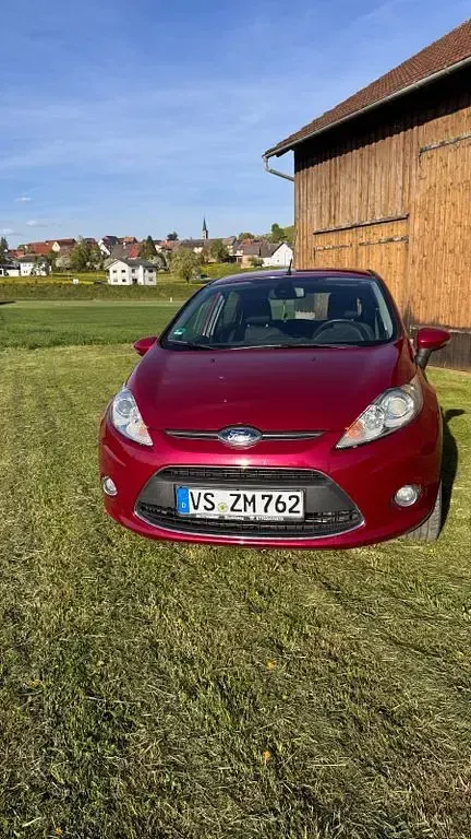 Gebraucht Ford Fiesta Titanium 82 PS (60 kW) 2012 Limousine