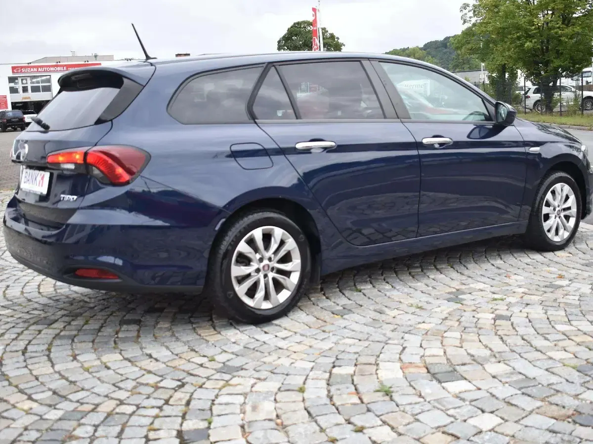 Gebraucht Fiat Tipo Pop 120 PS (88 kW) 2021 Blau Kombi
