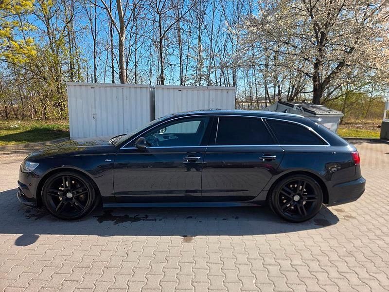 Gebraucht Audi A6 Sport 218 PS (160 kW) 2015 Blau Kombi