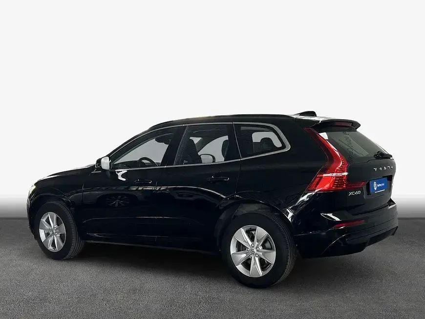 Gebraucht Volvo XC60 Core 197 PS (144 kW) 2023 Black stone 019 SUV