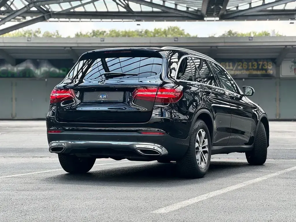 Gebraucht Mercedes GLC220 Exclusive 170 PS (125 kW) 2016 Schwarz SUV