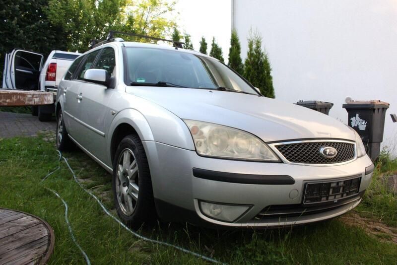 Grau Gebraucht 2004 Ford Mondeo Kombi | 1.500 € (Fairer Preis) - Bild 1/4