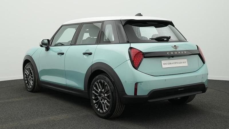 Gebraucht Mini Cooper Classic 156 PS (114 kW) 2024 Grün Kleinwagen