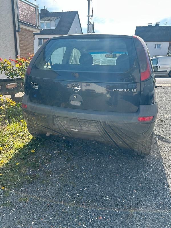 Gebraucht Opel Corsa 75 PS (55 kW) 2001 Schwarz Kleinwagen