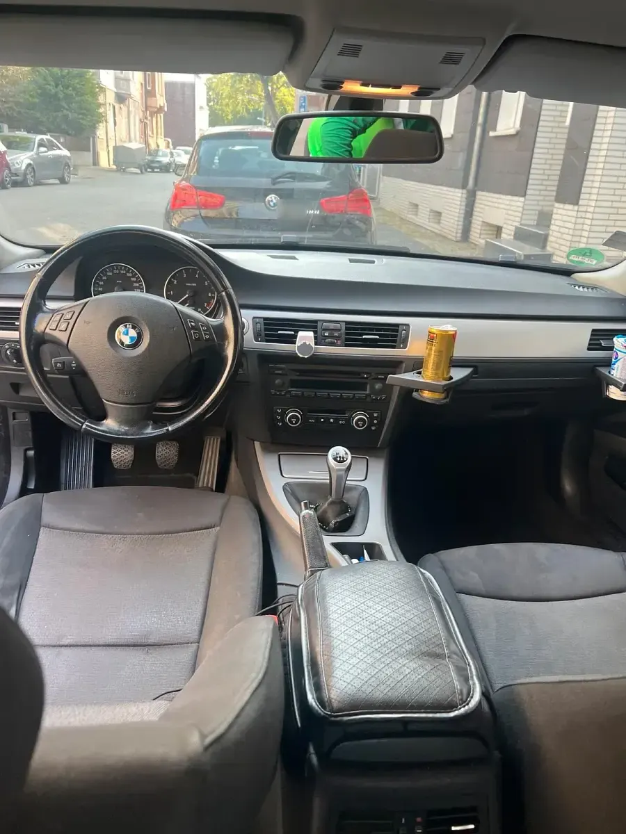 Brugt BMW 318 129 HK (94 kW) 2006 Sedan