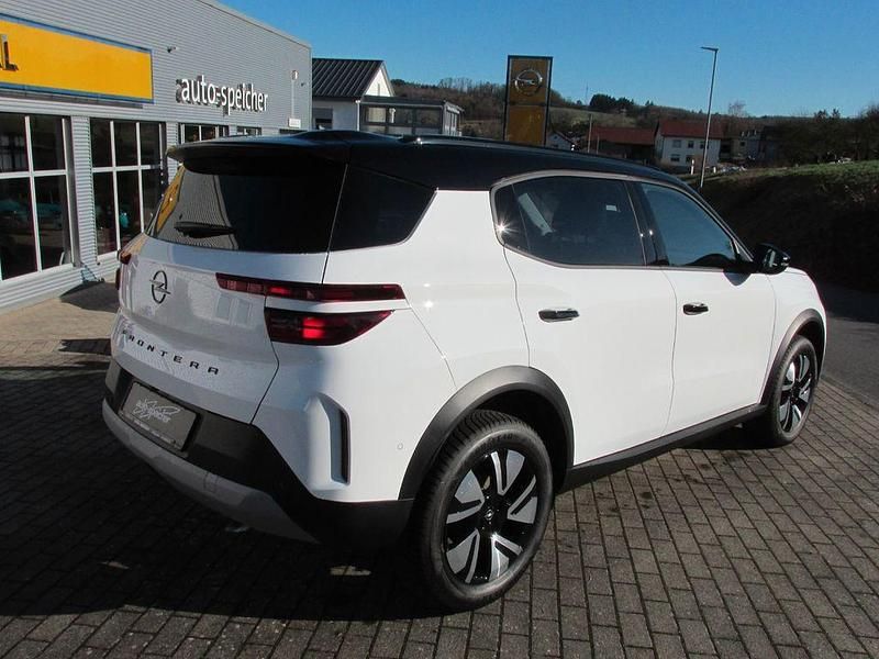 Neu Opel Frontera 145 PS (106 kW) 2025 Weiß SUV