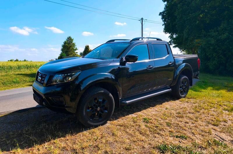 Schwarz Gebraucht 2019 Nissan Navara Abholung | 22.000 € (Guter Preis) - Bild 1/4