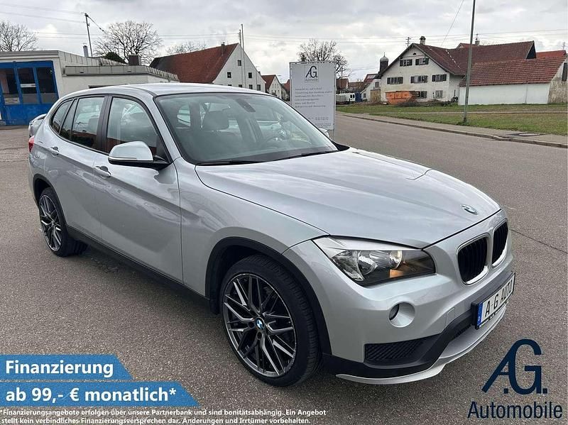Glaciersilber metallic Gebraucht 2014 BMW X1 Sport Line SUV | 14.500 € (Etwas zu teuer) - Bild 1/4