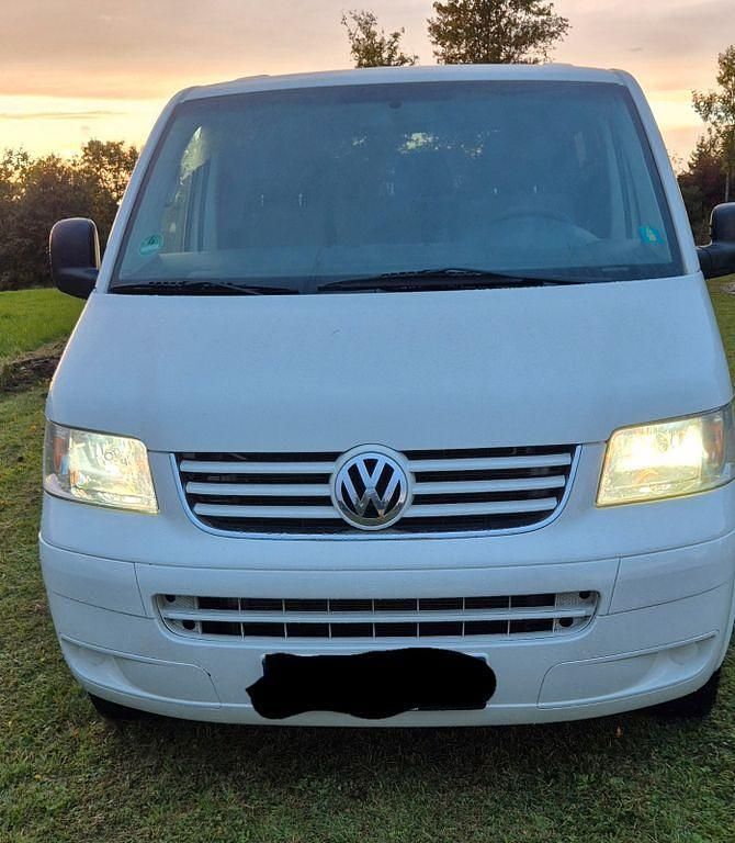 Weiß Gebraucht 2010 VW T5 Van | 9.000 € (Fairer Preis) - Bild 1/4