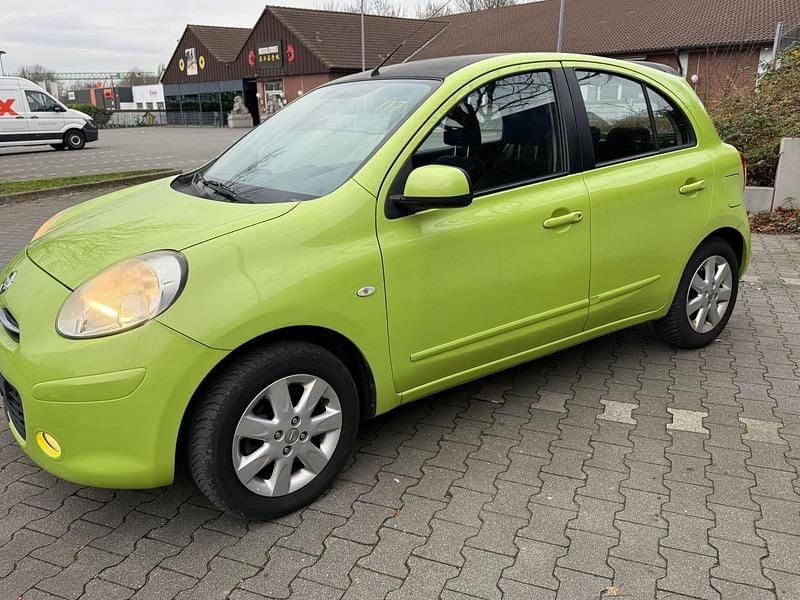 Grün Gebraucht 2013 Nissan Micra Kleinwagen | 2.200 € (Guter Preis) - Bild 1/4