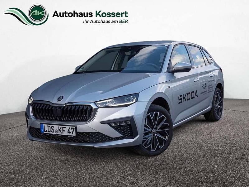 Silber met. Gebraucht 2024 Skoda Scala Drive Kleinwagen | 26.990 € (Teuer) - Bild 1/4