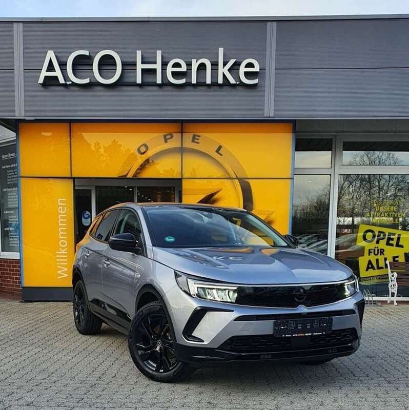 Silber Gebraucht 2023 Opel Grandland X GS Line SUV | 33.900 € - Bild 1/4