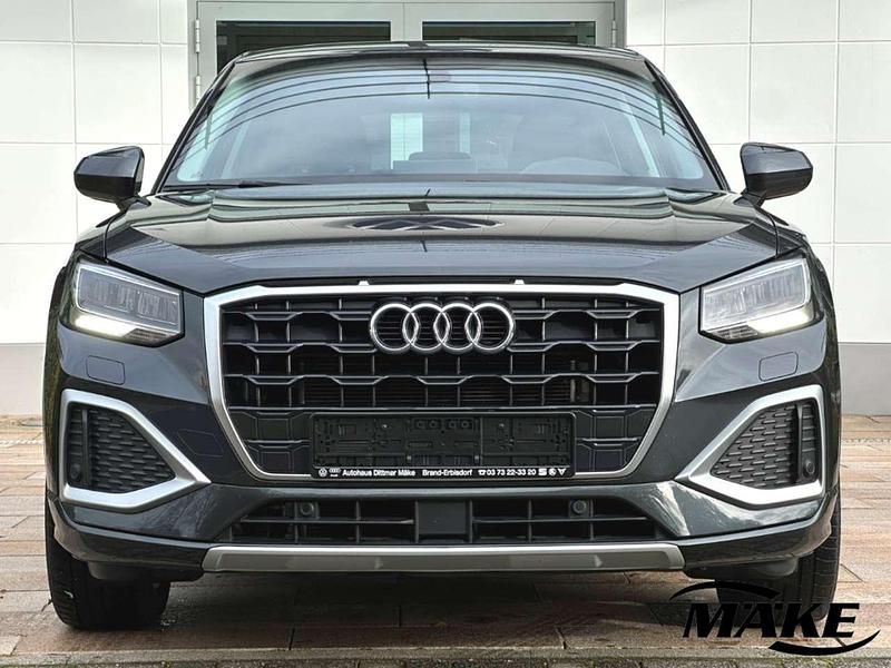 Gebraucht Audi Q2 Advanced Plus 150 PS (110 kW) 2022 Grau SUV