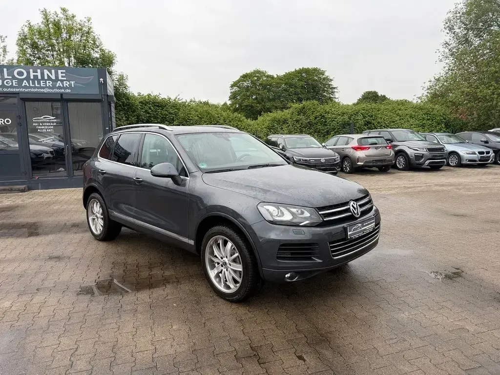 Gebraucht VW Touareg 245 PS (180 kW) 2012 Grau SUV