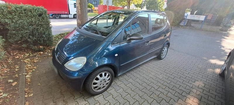 Gebraucht Mercedes A140 80 PS (58 kW) 2002 Blau Kleinwagen