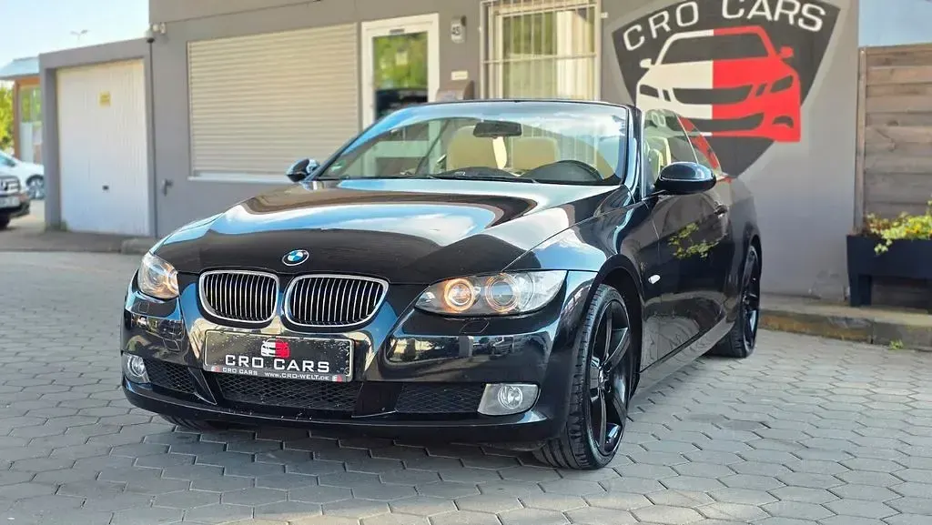 Gebraucht BMW 325 Sport Line 218 PS (160 kW) 2008 Schwarz Cabrio