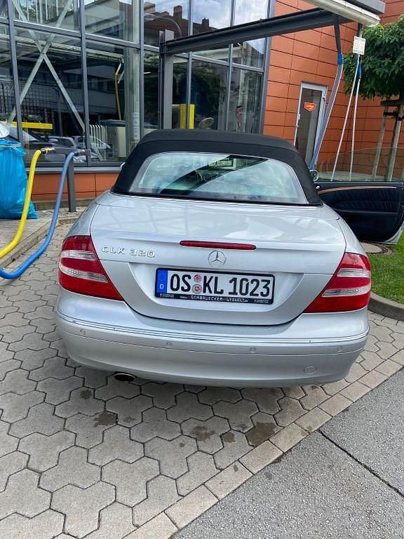 Gebraucht Mercedes CLK320 218 PS (160 kW) 2003 Silber Cabrio