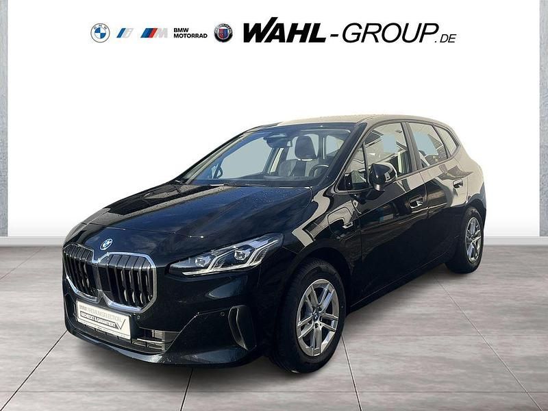 Schwarz Gebraucht 2022 BMW 225 Active Tourer Performance Van / Kleinbus | 25.790 € (Fairer Preis) - Bild 1/4