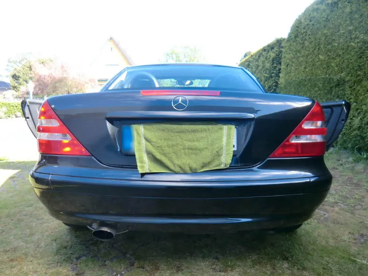 Gebraucht Mercedes SLK200 163 PS (119 kW) 2000 Schwarz Cabrio