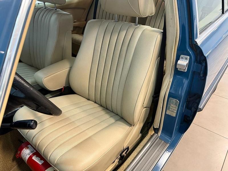 Gebraucht Mercedes 280 SE 177 PS (130 kW) 1976 Blau Limousine