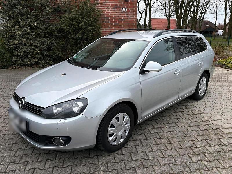 Gebraucht VW Golf VI 105 PS (77 kW) 2011 Grau Kleinwagen